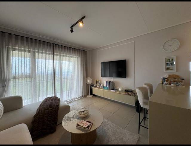 1 BEDROOM APARTMENT FOR SALE IN RICHWOOD